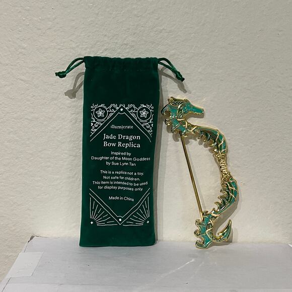 Illumicrate Daughter of the Moon Goddess Jade Dragon Bow Replica - May 2025 - Picture 8 of 8